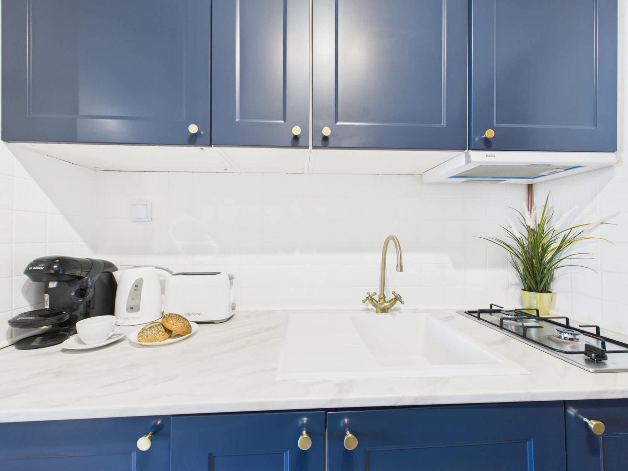 Stylish And Bright Pet-friendly By Renters Apartament *